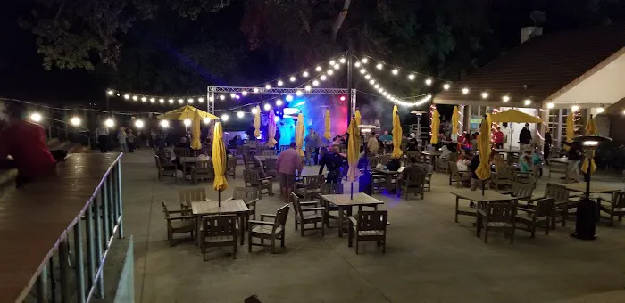 Temecula KOA at Vail Lake Picture 6