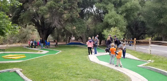 Temecula KOA at Vail Lake Picture 7