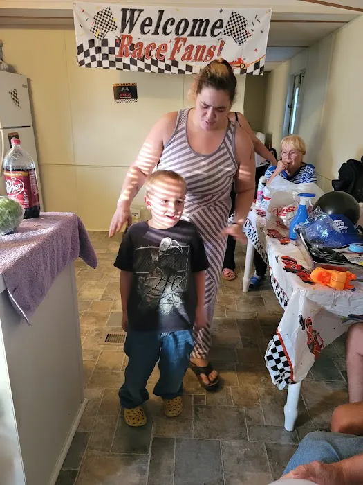 Hope and Steven - Lyle Haven Mobile Home Park Picture 1