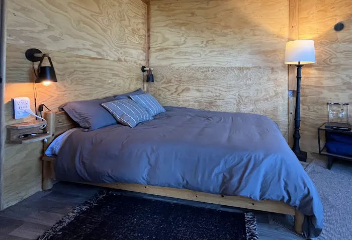 Oakasis treehouse Picture 4