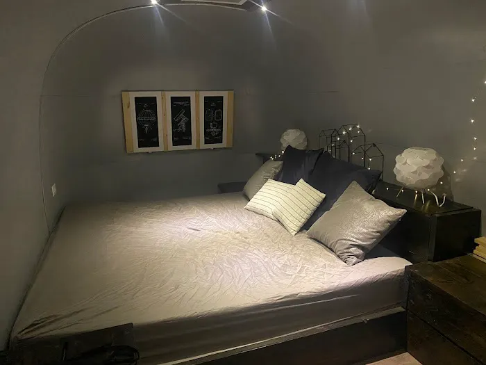 Oakasis treehouse Picture 9