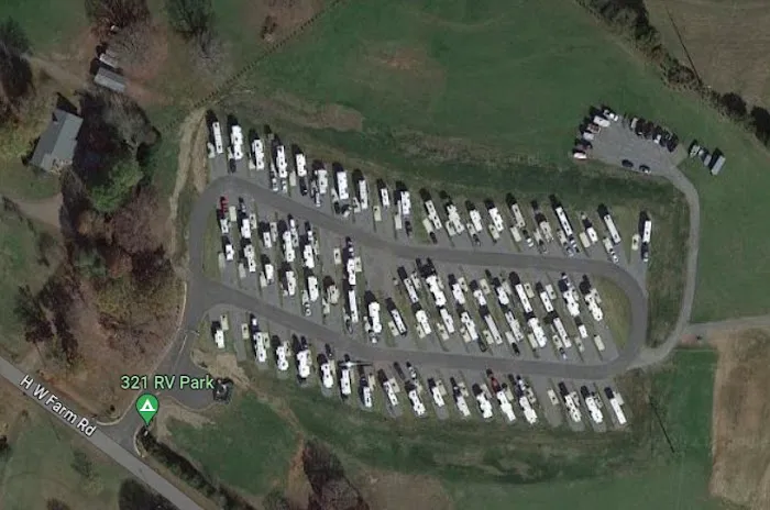 321 RV Park Picture 3