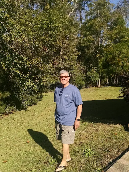 Hawks Nest Mobile Home Park Picture 3
