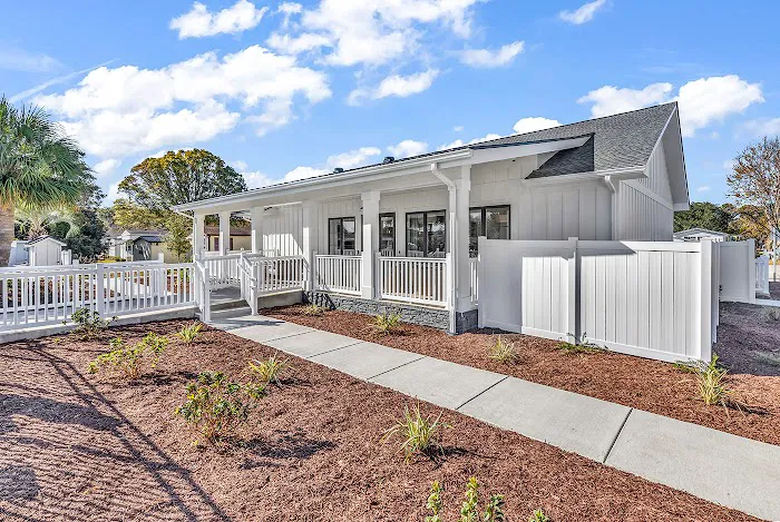 Oceanside Landing 55+ Community Picture 5