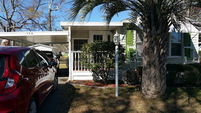 Inlet Oaks Village Picture 7