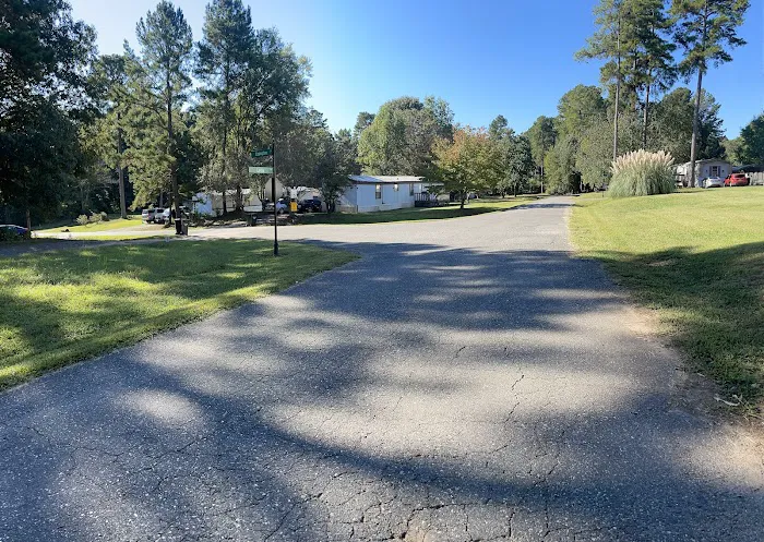 Covington Estates Mobile Home Park Picture 1