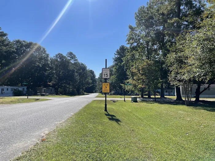 Covington Estates Mobile Home Park Picture 2