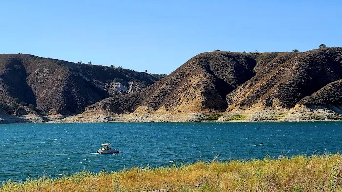 Poppy Yurt Picture 3