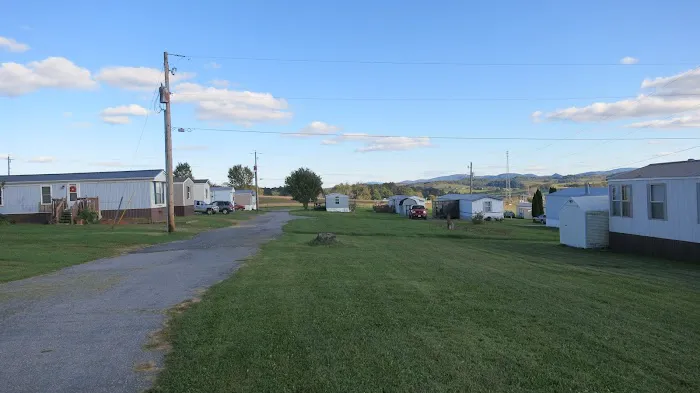 Wythe Mobile Home Park- Glennbrook Picture 1