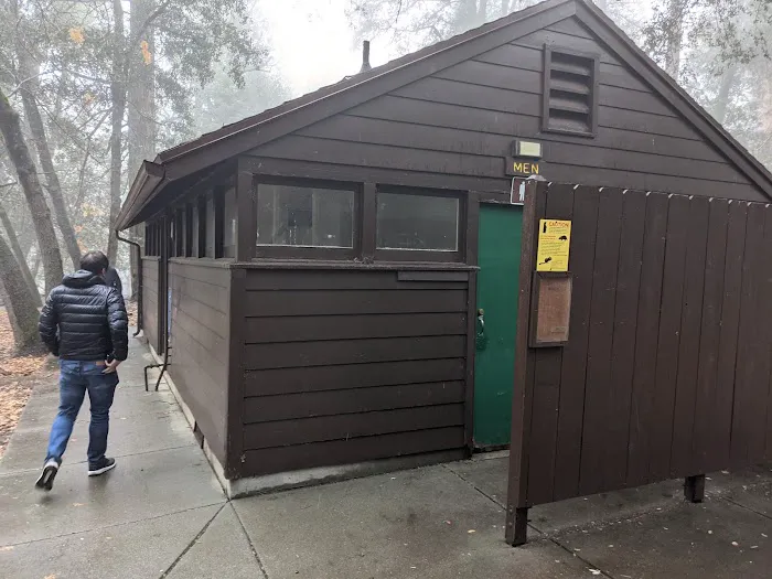 Cedar Grove Group Campground Picture 1