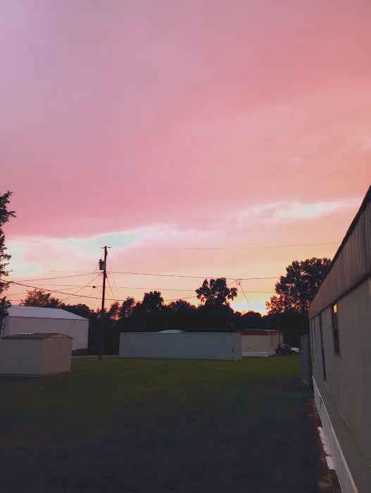 Suburban Acres, LLC Picture 1