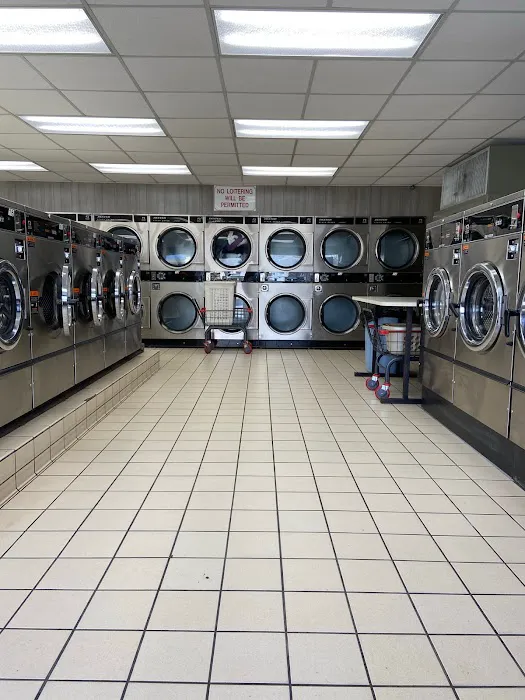 B & D RV Park Picture 2