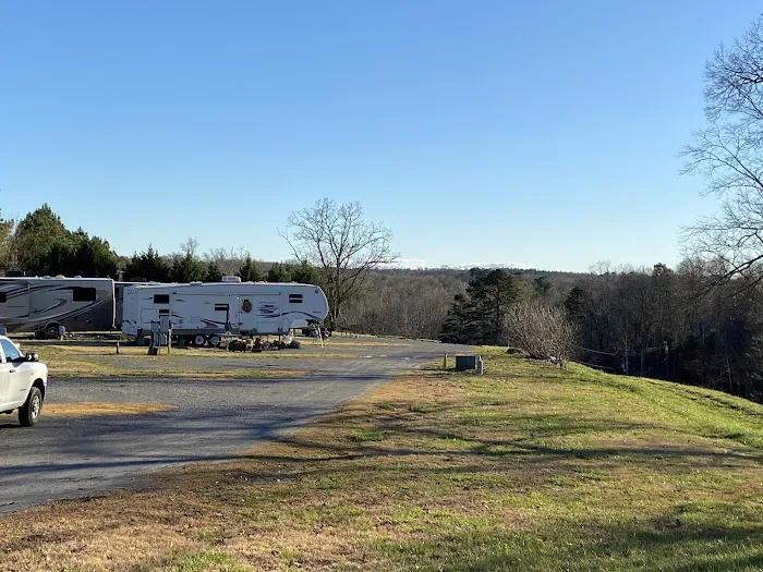 B & D RV Park Picture 7