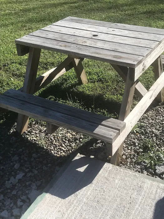 J&R Mobile Home Park | Manufactured homes for rent Picture 2