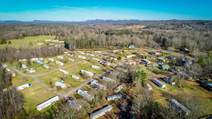 J&R Mobile Home Park | Manufactured homes for rent Picture 10