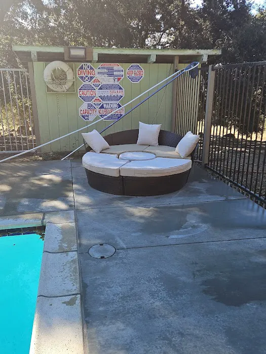 Base camp at palomer Picture 9