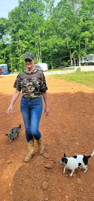 Dry Ridge RV Park Picture 5