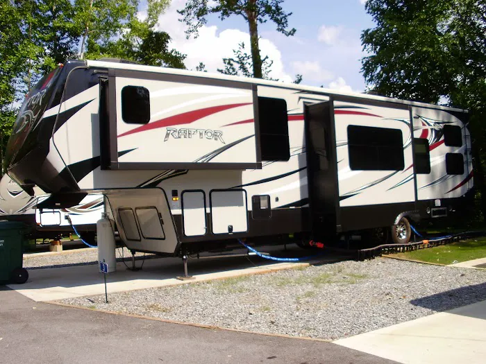 Hillside RV Park Picture 4