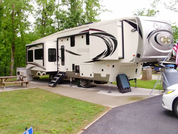 Hillside RV Park Picture 1