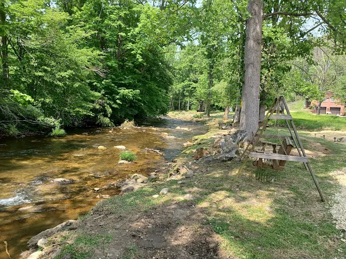 Sugar Hollow RV Park and Campground Picture 3