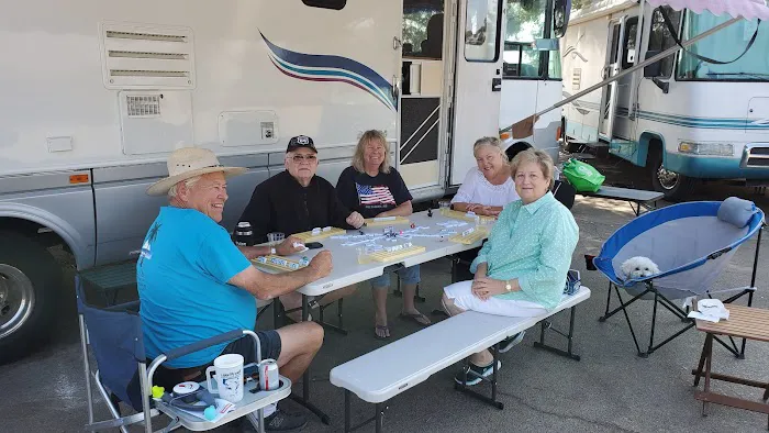 Dixon Lake Campground Picture 5