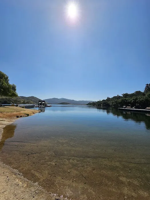 Dixon Lake Campground Picture 9