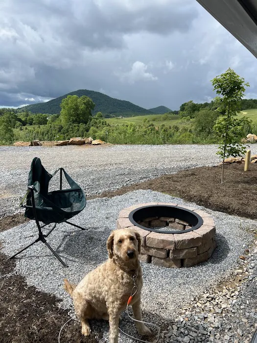 Three Peaks RV Resort Picture 5