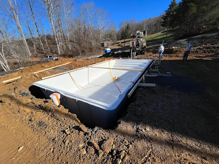 Three Peaks RV Resort Picture 10