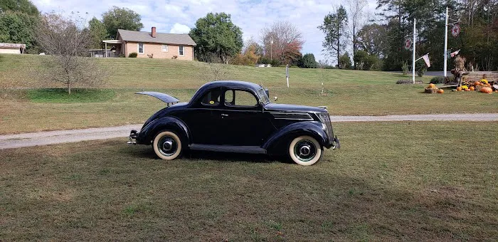 Orchard Park RV Campground Picture 1