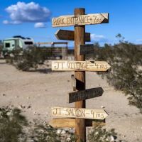 Joshua Tree Village Campground ico