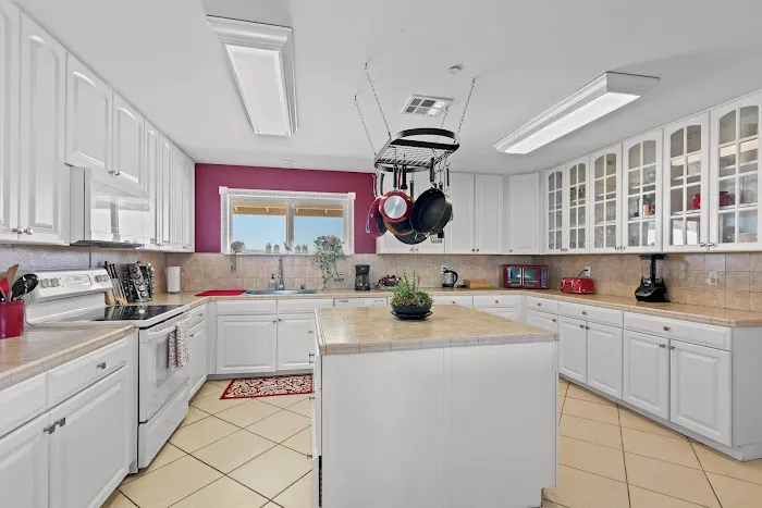 Joshua Tree Village Campground Picture 2