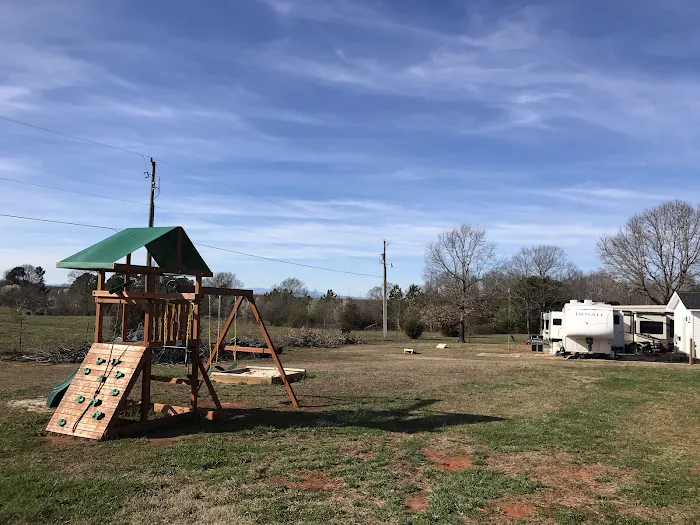 Cowpens Battlefield RV Park (Behind Dollar General) Picture 5