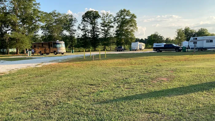 Water Wheel RV Park Picture 6