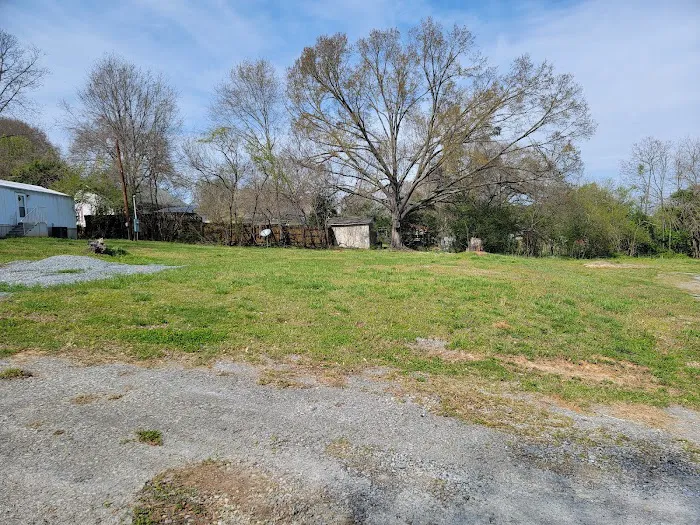 Tammy Drive Mobile Home Park Picture 1