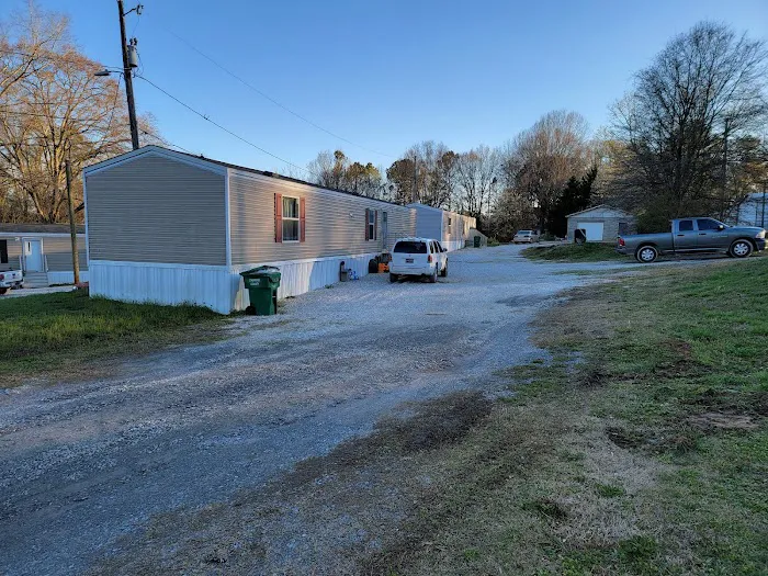 Tammy Drive Mobile Home Park Picture 2
