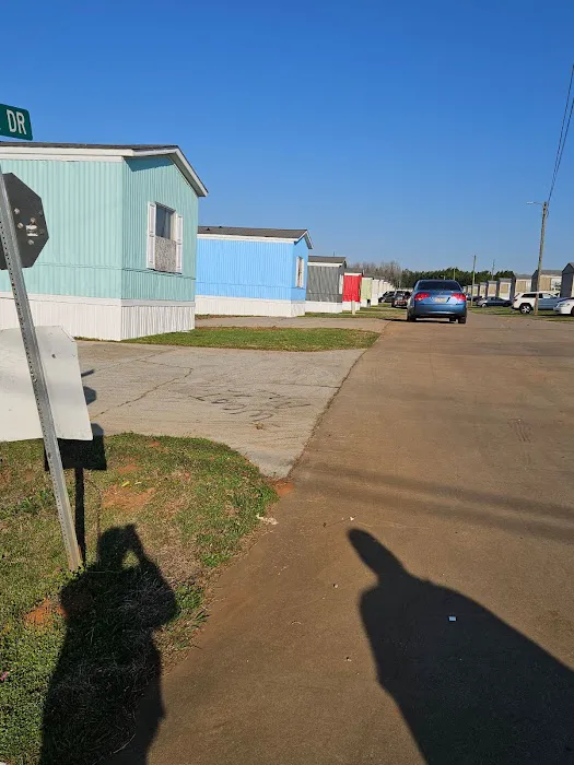 Peachridge Pointe MHP Picture 8