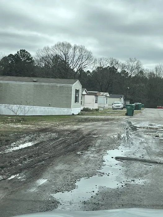 Overbrook Mobile Home Park Picture 7