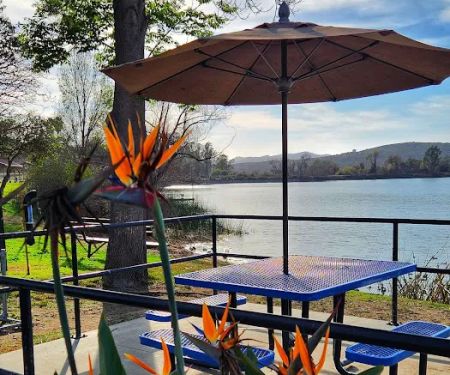 Lake O'Neill Campground