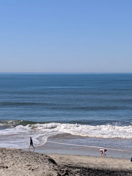 Carlsbad Trailer Plaza Picture 3