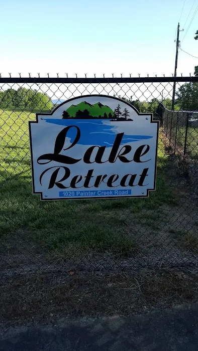 Lake Retreat Picture 4