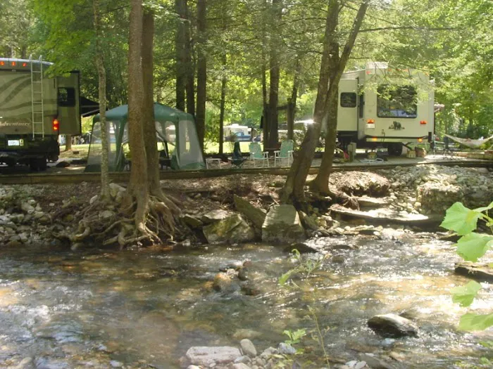 Mountain Stream RV Park Picture 3