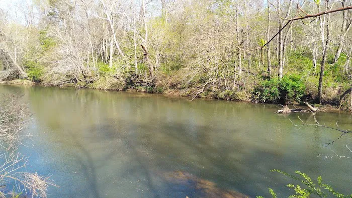 Mad Mama's River Run Campground Picture 5