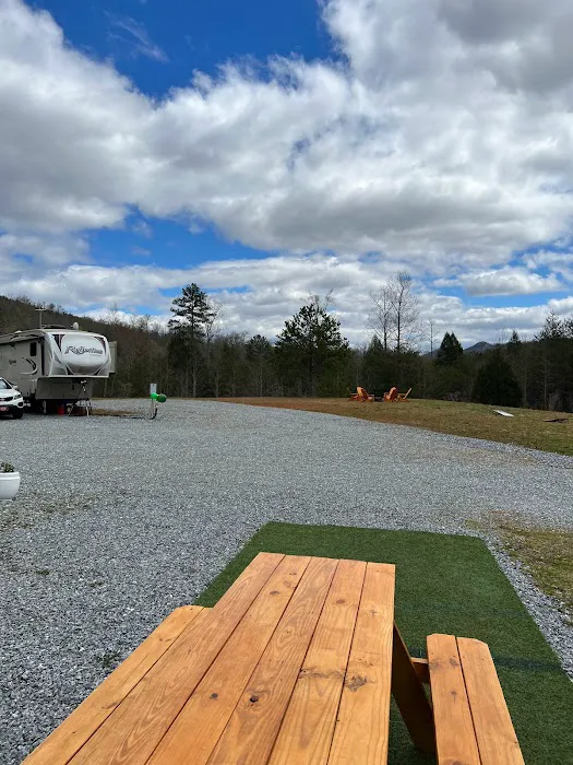 Green Life Campground & RV Park Picture 2