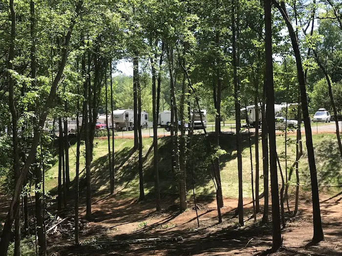 Maple Ridge RV Park Picture 2