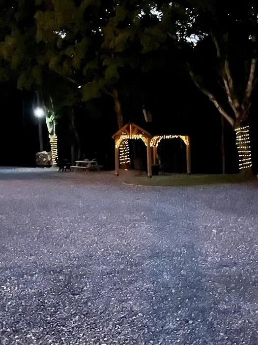 Maple Ridge RV Park Picture 9