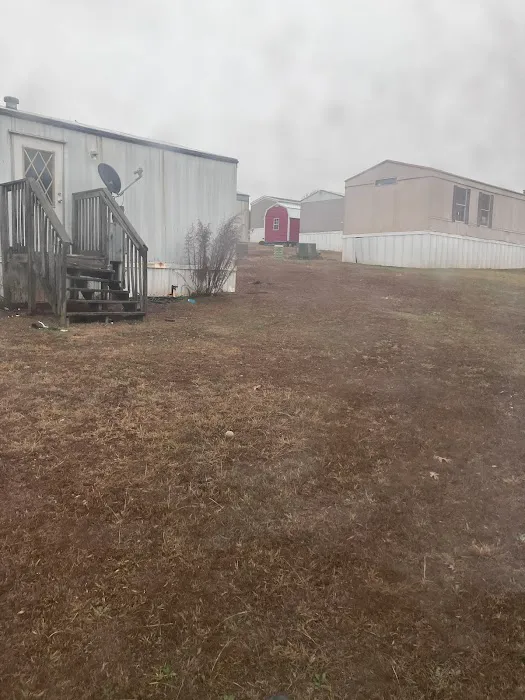 Pinebrook Mobile Home Community Picture 1