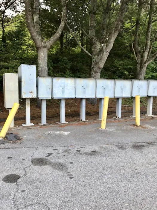 Oakgrove Village Picture 7