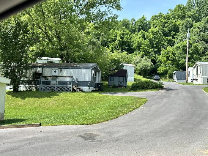 Horseshoe Circle MHC Picture 2