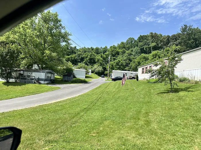 Horseshoe Circle MHC Picture 6