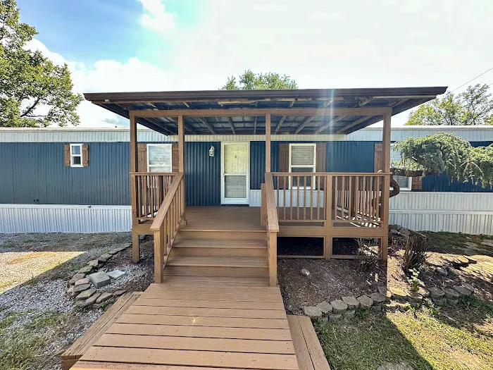 Cedar Creek MHC Picture 5